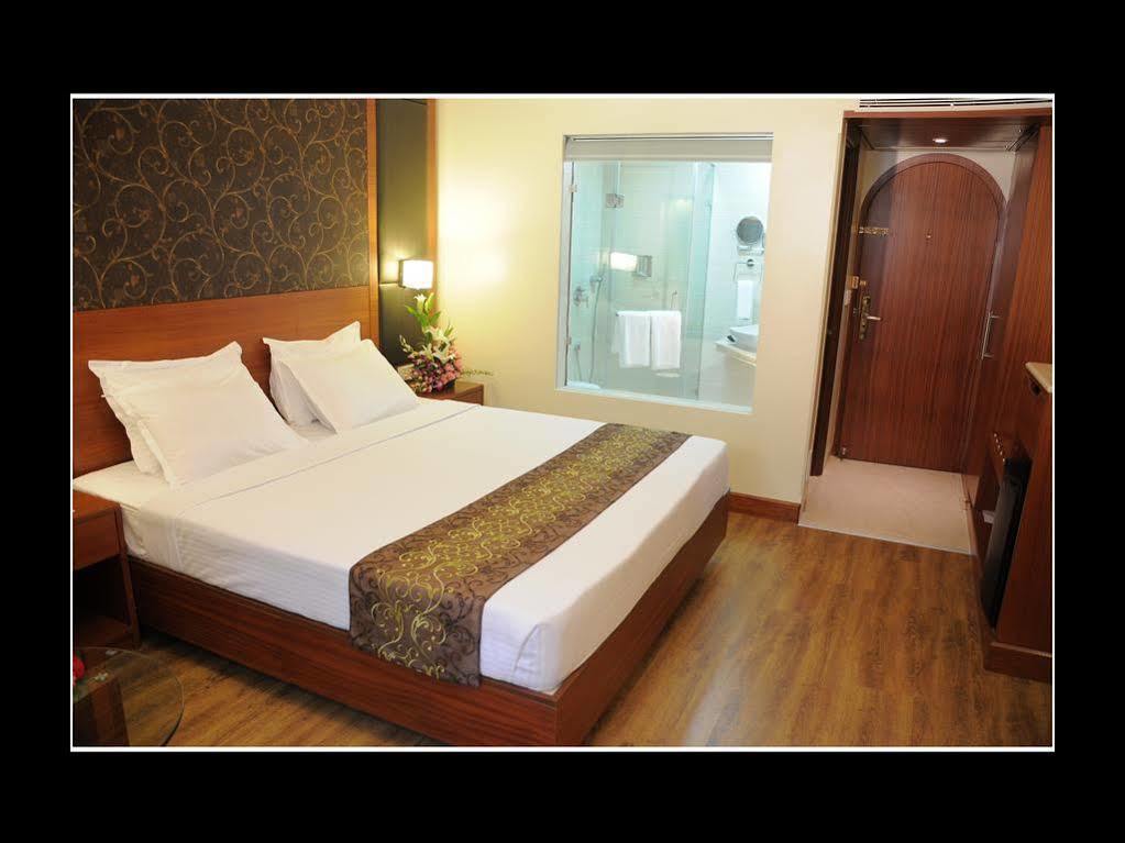 Comfort Inn Vijay Residency Bangalore Exterior foto